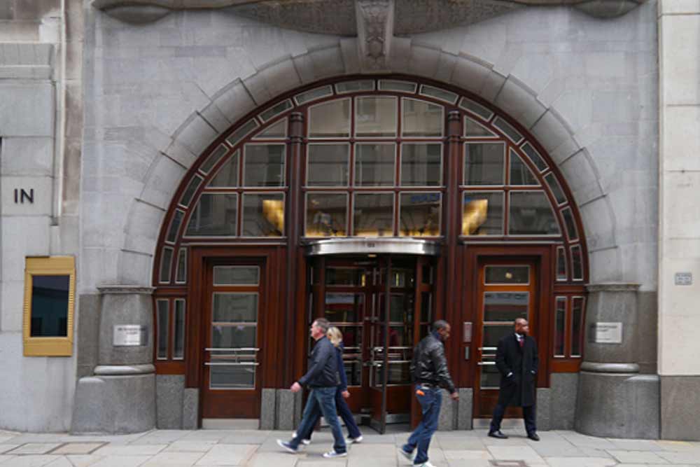 A photo of the front of Goldman Sachs